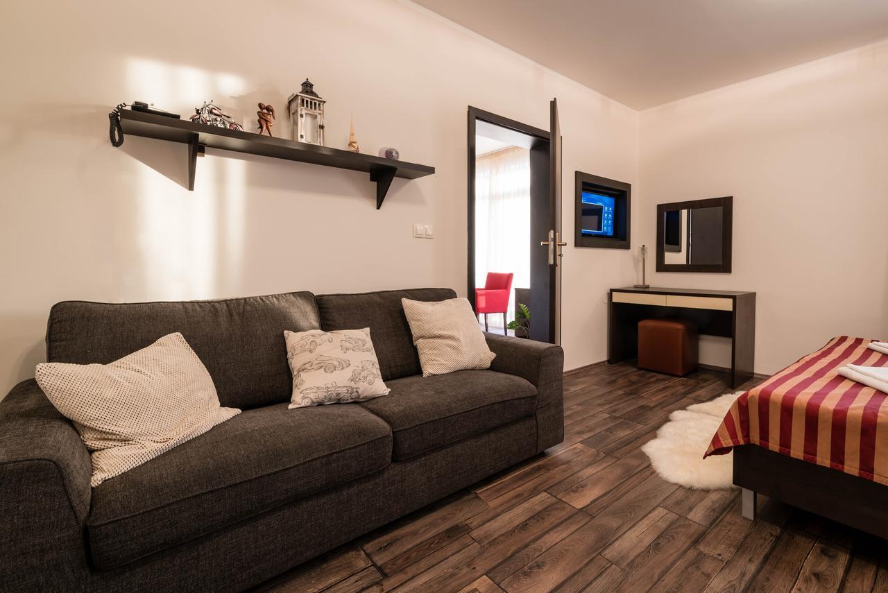 Apartman Mirka - Hotel Luka Bešeňová 外观 照片