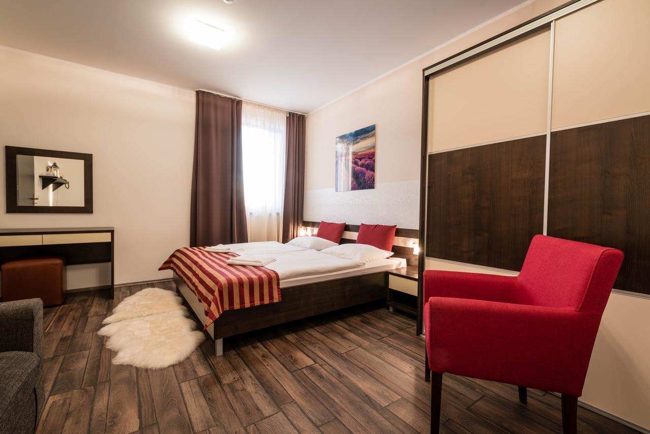 Apartman Mirka - Hotel Luka Bešeňová 外观 照片